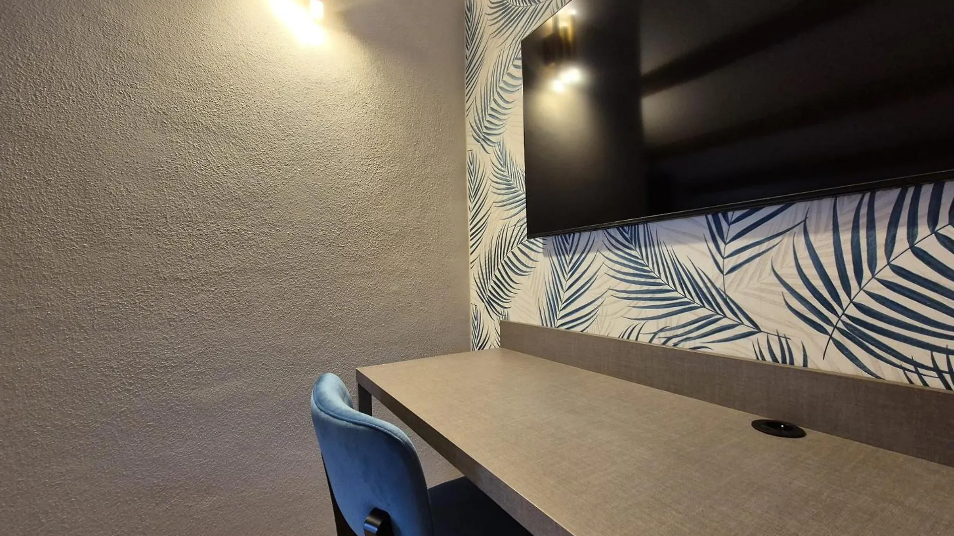 Il Bivio Hotel Correggi 0*,
