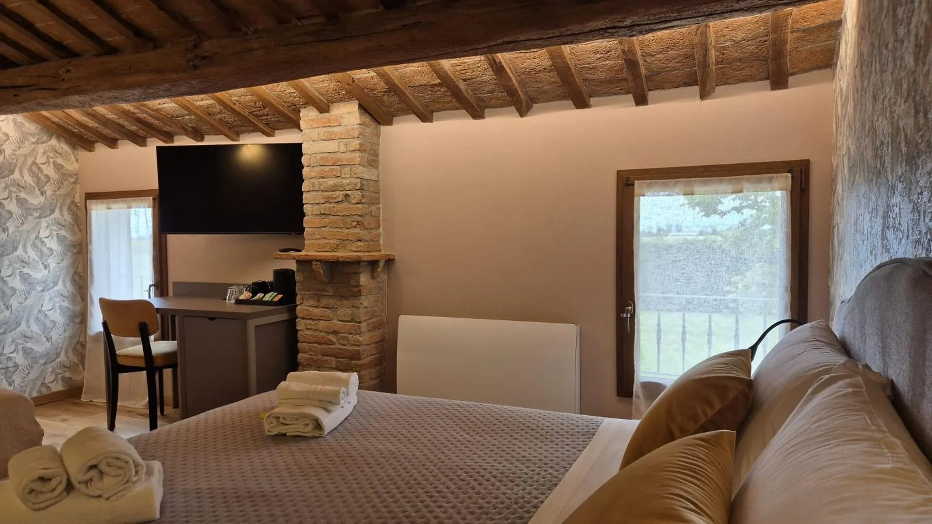 Il Bivio Hotel Correggi Italy