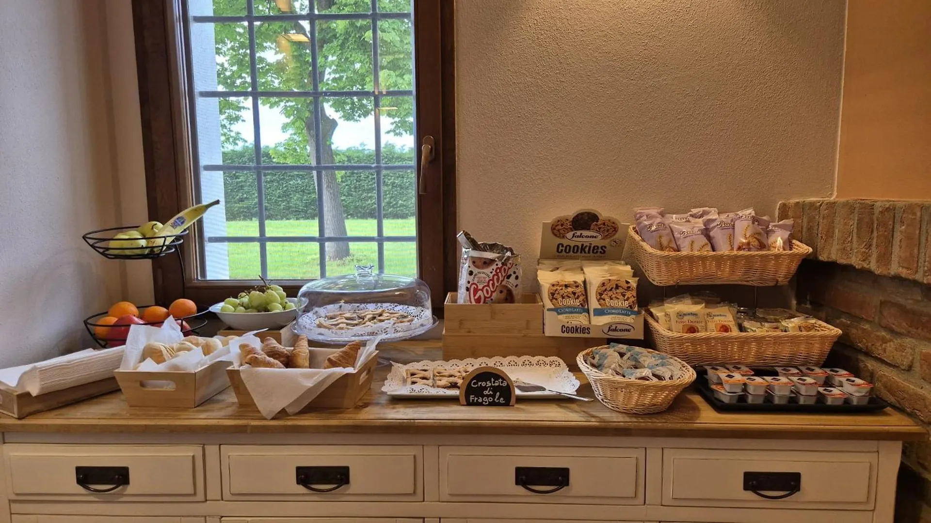 Hotel Il Bivio Correggi Affittacamere